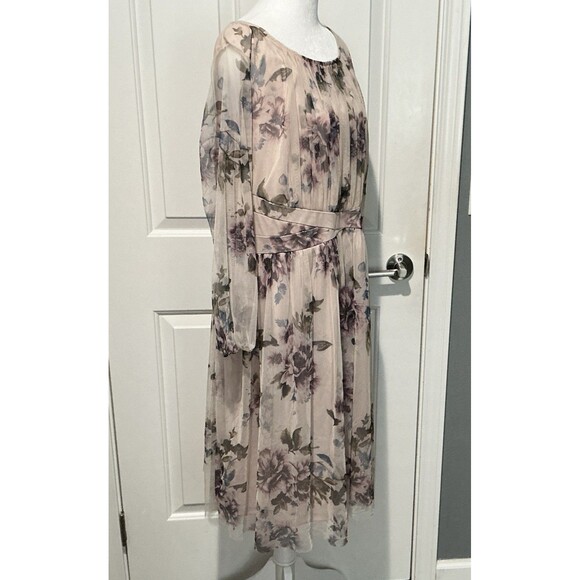NEW Candalite Women’s Floral Dress Lilac Mesh Overlay Sheer Size 2X - Picture 2 of 9